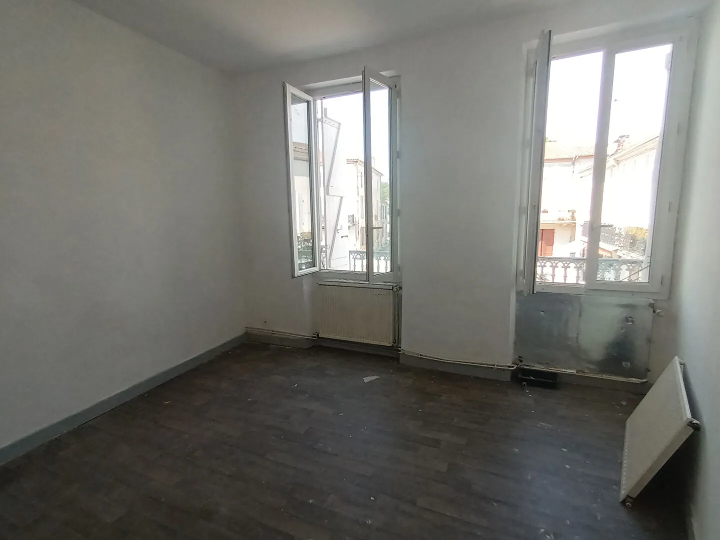 Immeuble de rapport au coeur de Clairac - Photo 1