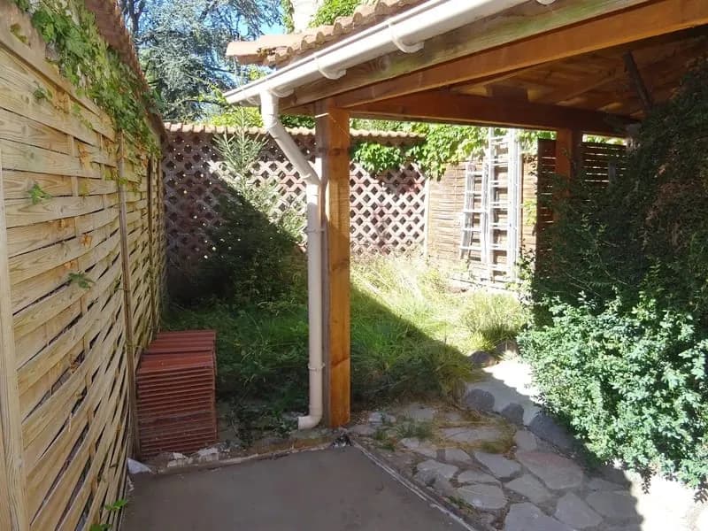 Immeuble 14 pièces 205 m² - Photo 1