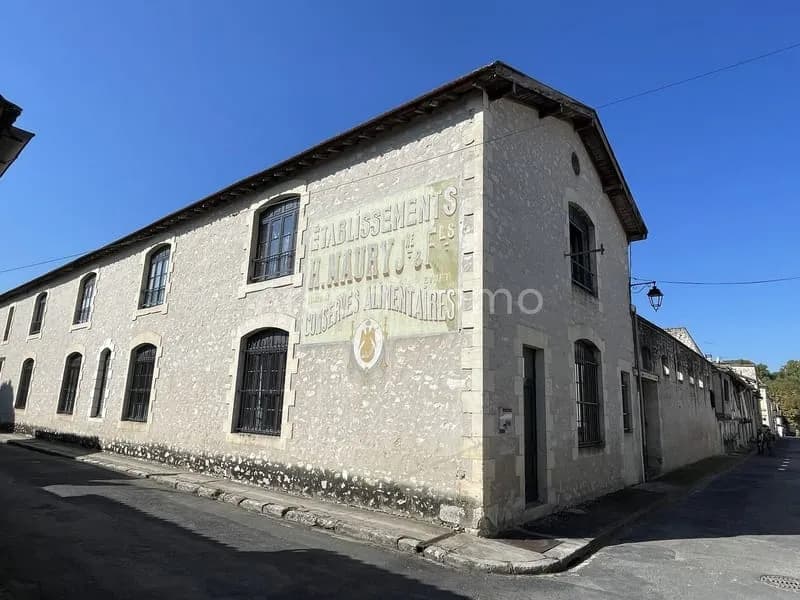 Immeuble de rapport 30 pièces 583 m² - Photo 1