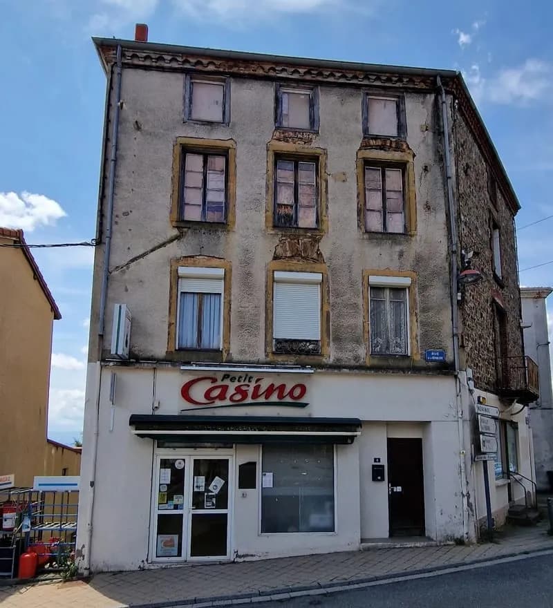 Immeuble de rapport 7 pièces 184 m² - Photo 1