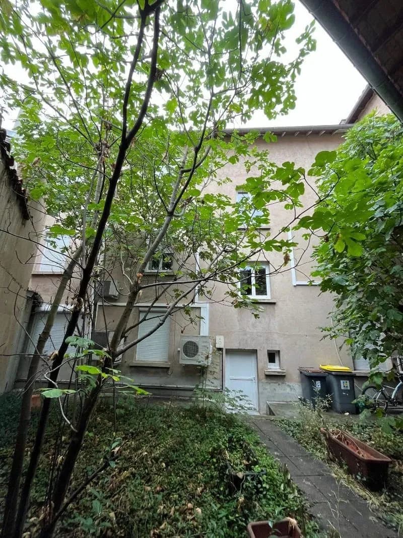 Immeuble 17 pièces 365 m² - Photo 1