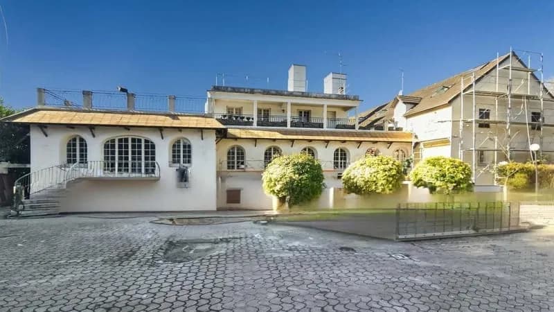 (95000) CERGY - Hôtel restaurant en finition travaux 3.603 m² HAM terrain 15.262 m² - Photo 1