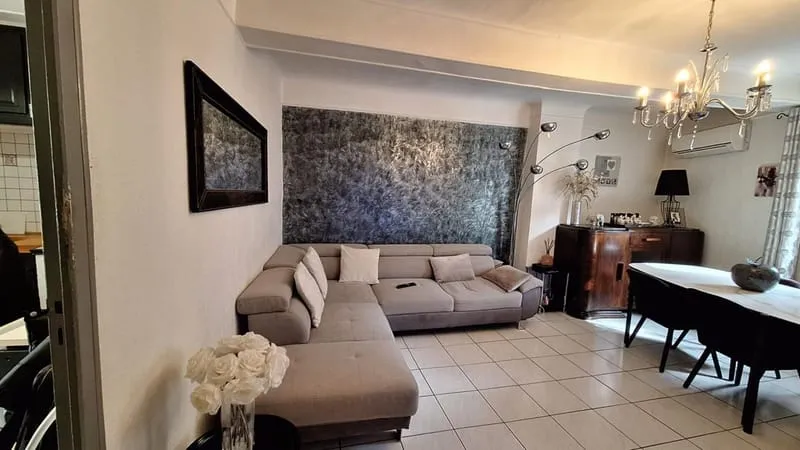 IMMEUBLE MIXTE - INVESTISSEMENT STRATÉGIQUE - Photo 1