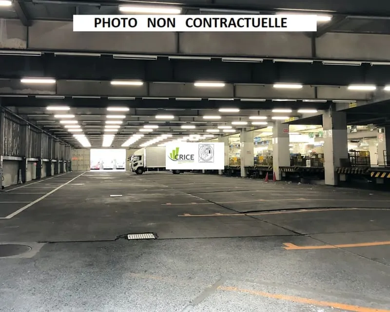 Immeuble industriel 330 m² - Photo 1