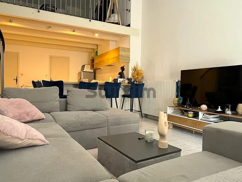 Ensemble immobilier - Photo 1