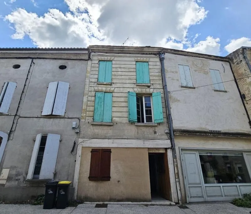 immeuble - Photo 1