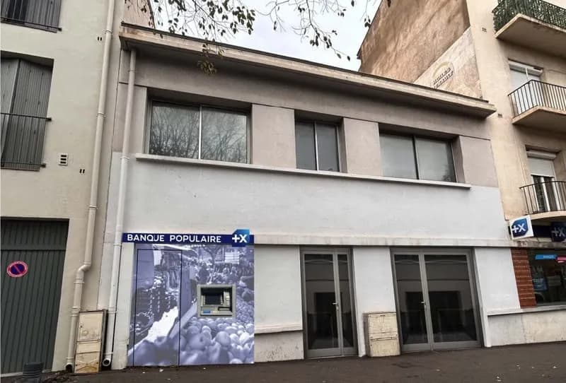 Immeuble Avenue Briand 14% avant travaux des appartements - Photo 1