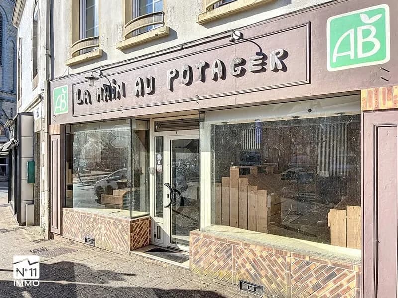 Local commercial - Centre-bourg - Plouay - Photo 1