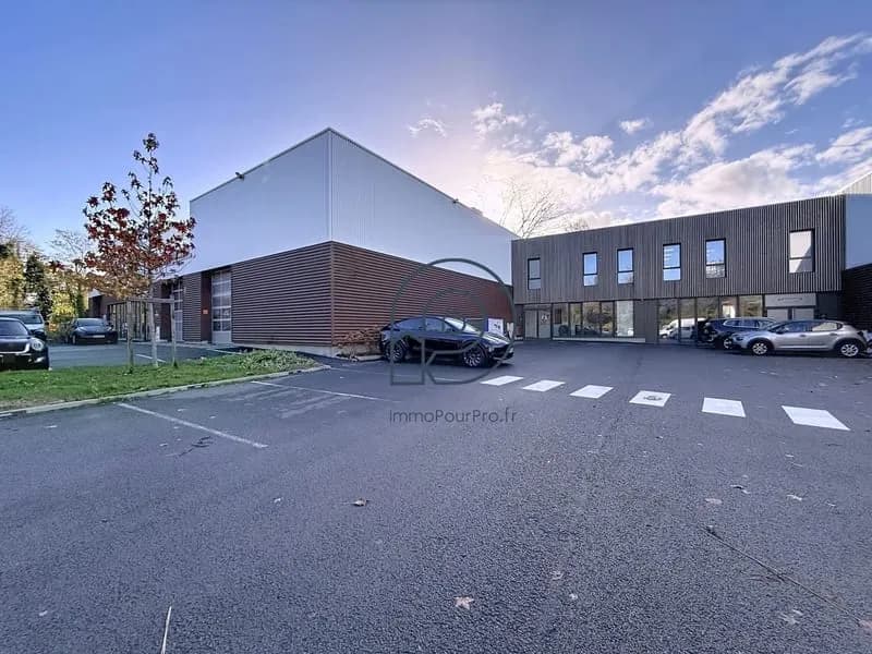 Immeuble industriel 514 m² - Photo 1