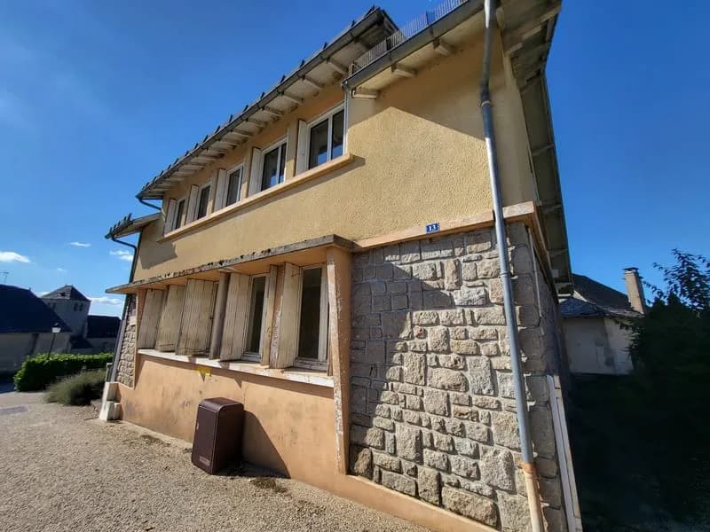 Ensemble immobilier - Photo 1