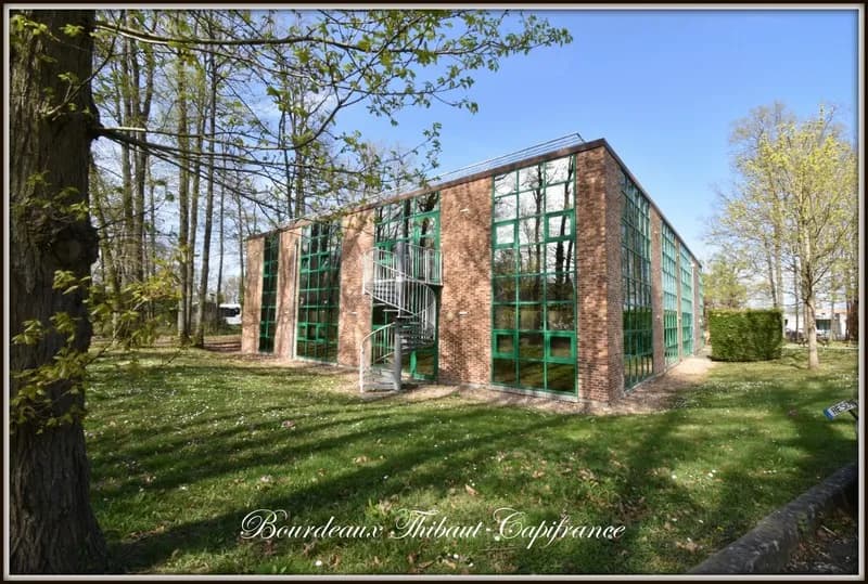 A vendre - Ensemble immobilier de bureaux à fort potentiel - Montlhéry (Essonne) 91 - Photo 1