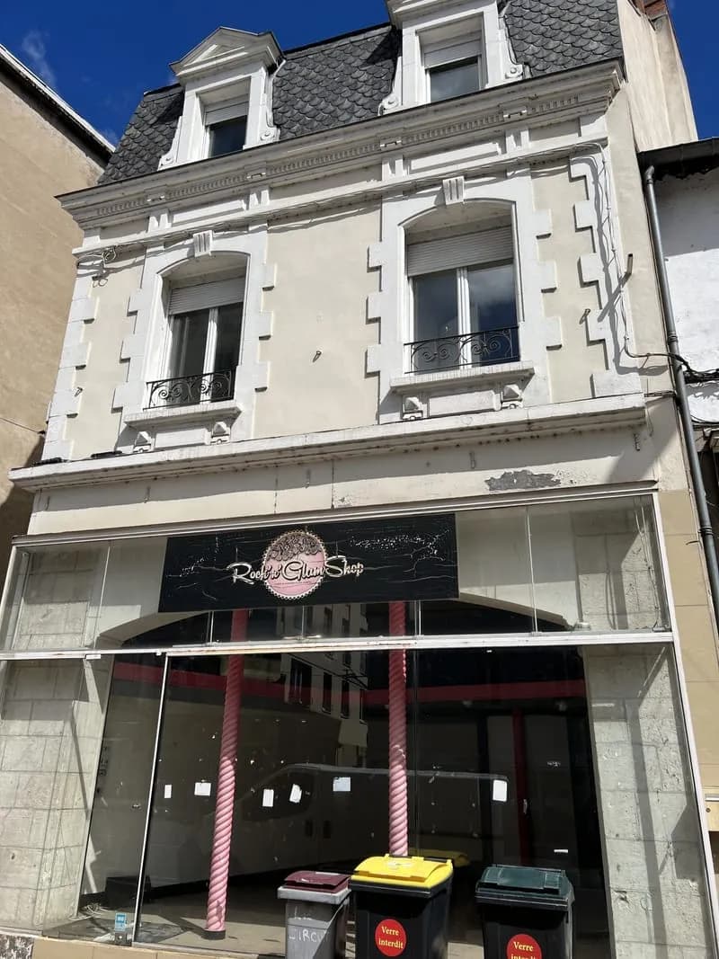 Immeuble de rapport 200 m² - Photo 1