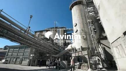 Immeuble industriel 1300 m² - Photo 1