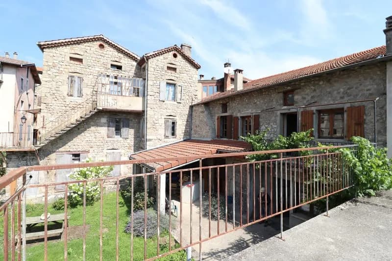 Ensemble immobilier de 2 maisons 07570 DESAIGNES - Photo 1