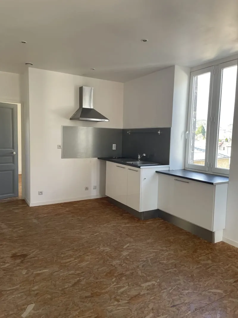 Châtel-Guyon Immeuble - Photo 1