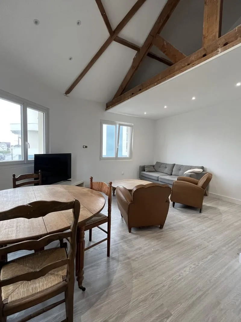 Immeuble 100 m² - Photo 1