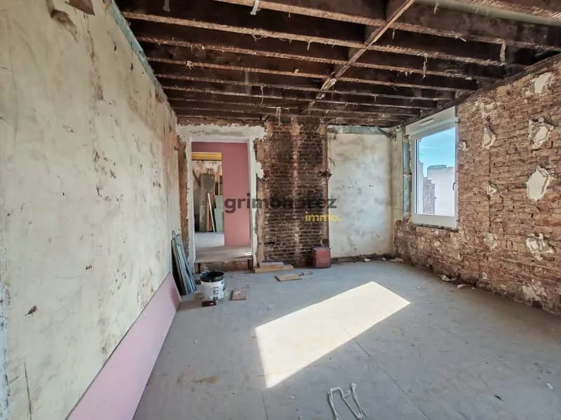 IMMEUBLE DE RAPPORT - 3 LOTS - A TRAVAUX - LILLE FIVES - Photo 1