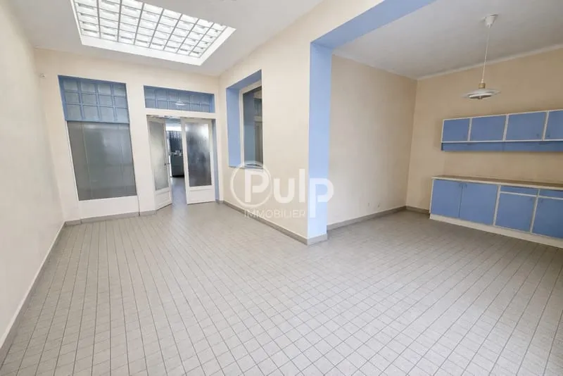 Immeuble mixte - Local commercial & habitation - Photo 1