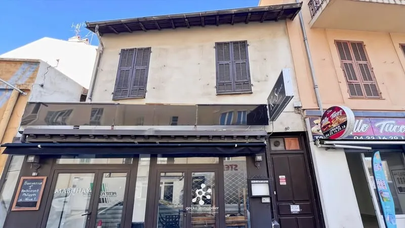 Immeuble de rapport 4 pièces 140 m² - Photo 1