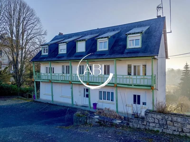 Immeuble de rapport 349 m² - Photo 1
