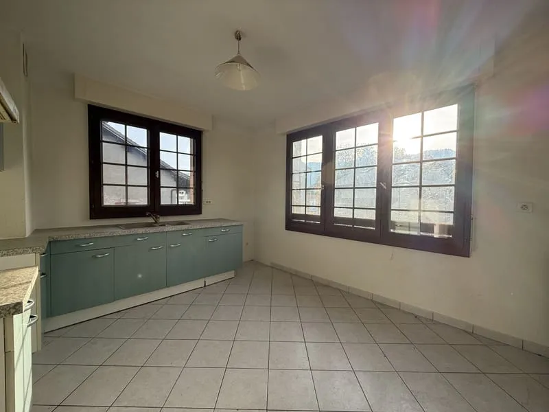IMMEUBLE à vendre à BONS EN CHABLAIS - Photo 1