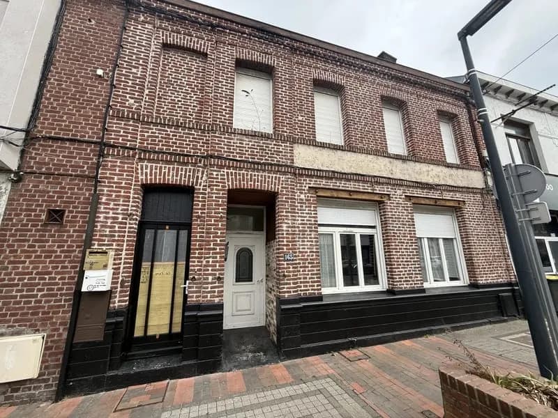 IMMEUBLE DE RAPPORT 3 LOTS ET HANGAR - Photo 1