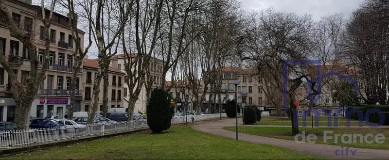 Immeuble de rapport 585 m² - Photo 1