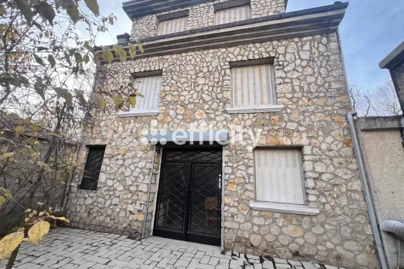 Maison - Photo 1