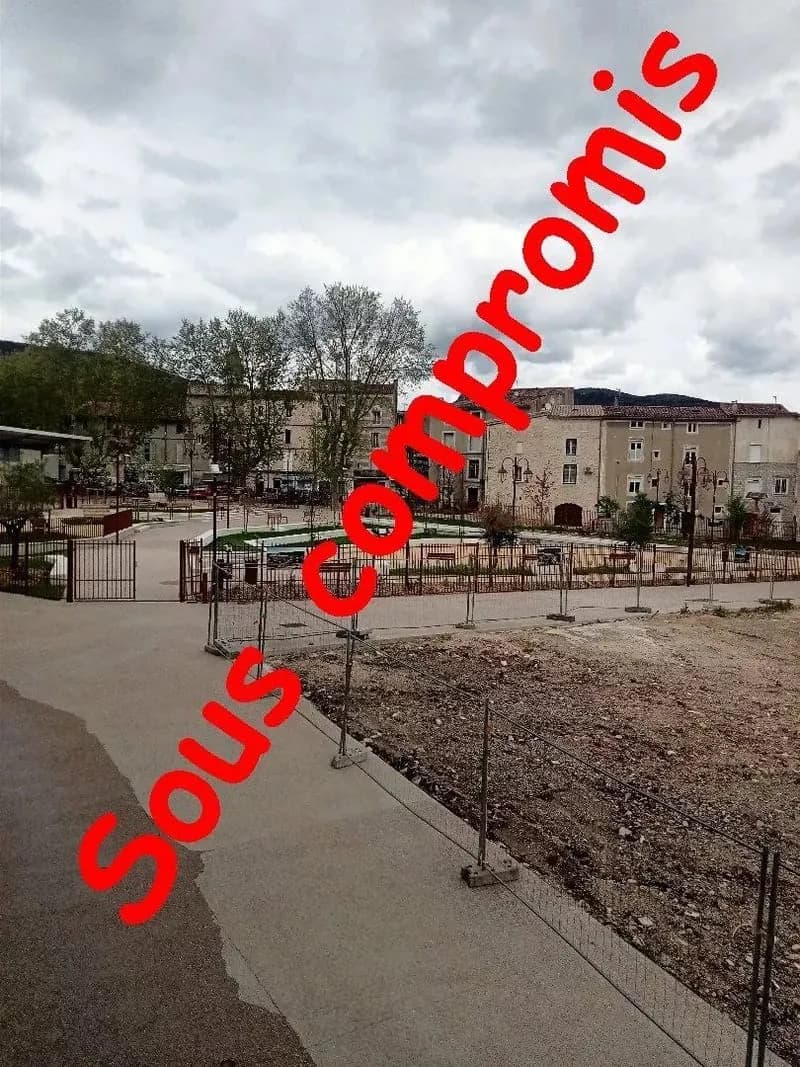 Immeuble de rapport 276 m² - Photo 1