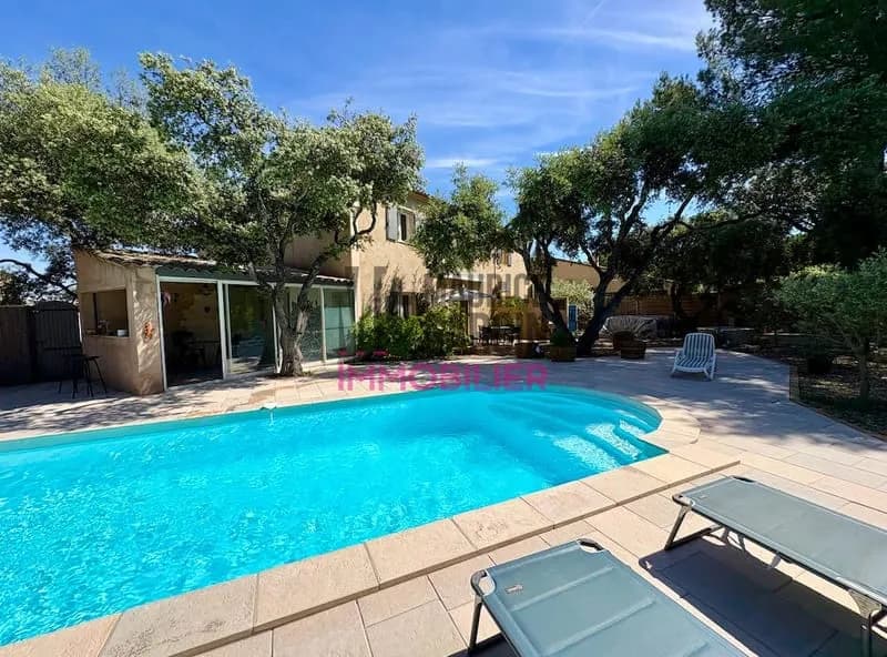 Immeuble de rapport 243 m² - Photo 1