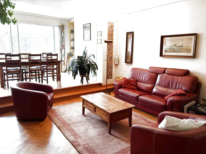 NOUVEAUTE EN CO EXCLUSIVITE ! Sur Ascq, emplacement de 1er ordre pour cet immeuble mixte ! - Photo 1