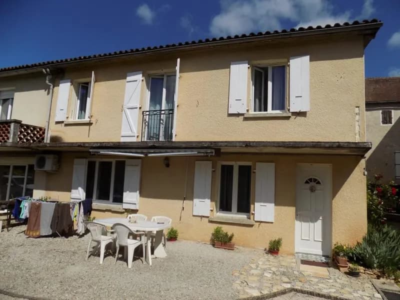 Immeuble 248 m² - Photo 1