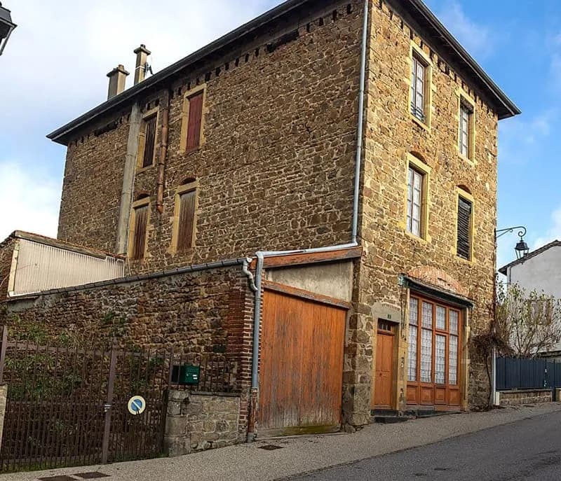 Immeuble de Caractère en Pierre 300 m² ? Idéal Grande Famille ou Gîte - Photo 1