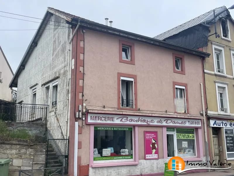 Immeuble de rapport 185 m² - Photo 1