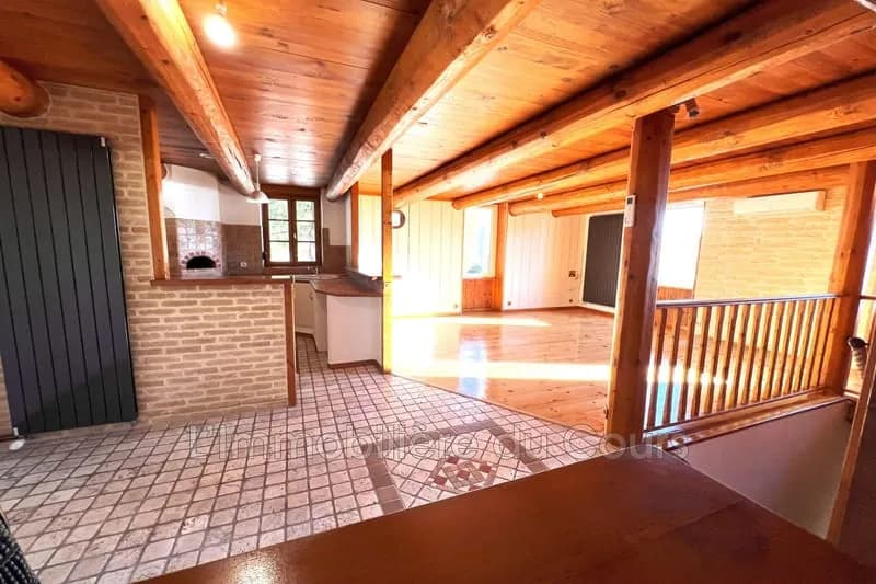 Immeuble de rapport 8 pièces 200 m² - Photo 1