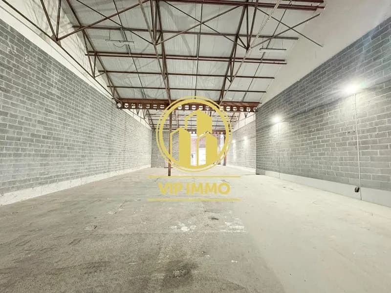 Immeuble industriel 475 m² - Photo 1