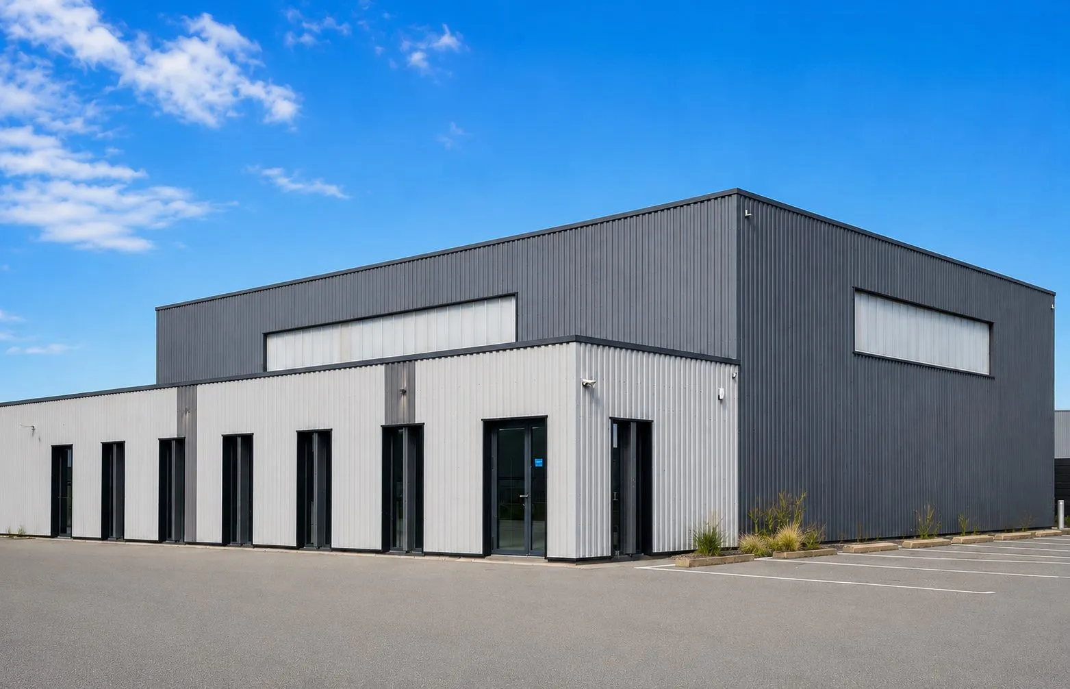 Immeuble industriel 625 m² - Photo 1