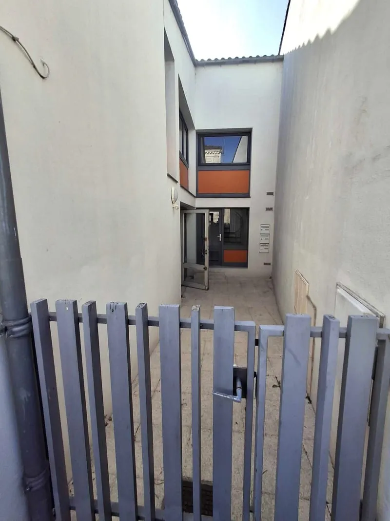 Immeuble de rapport 200 m² - Photo 1
