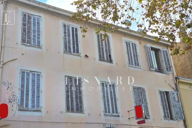 Immeuble de rapport 10 pièces 220 m² - Photo 1