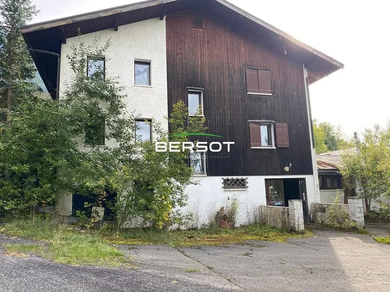 Immeuble 350 m2 à rénover - Projet de 6 appartements -Thollon-les-Mémises - Photo 1