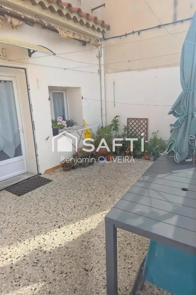 Immeuble 155 m² - Photo 1