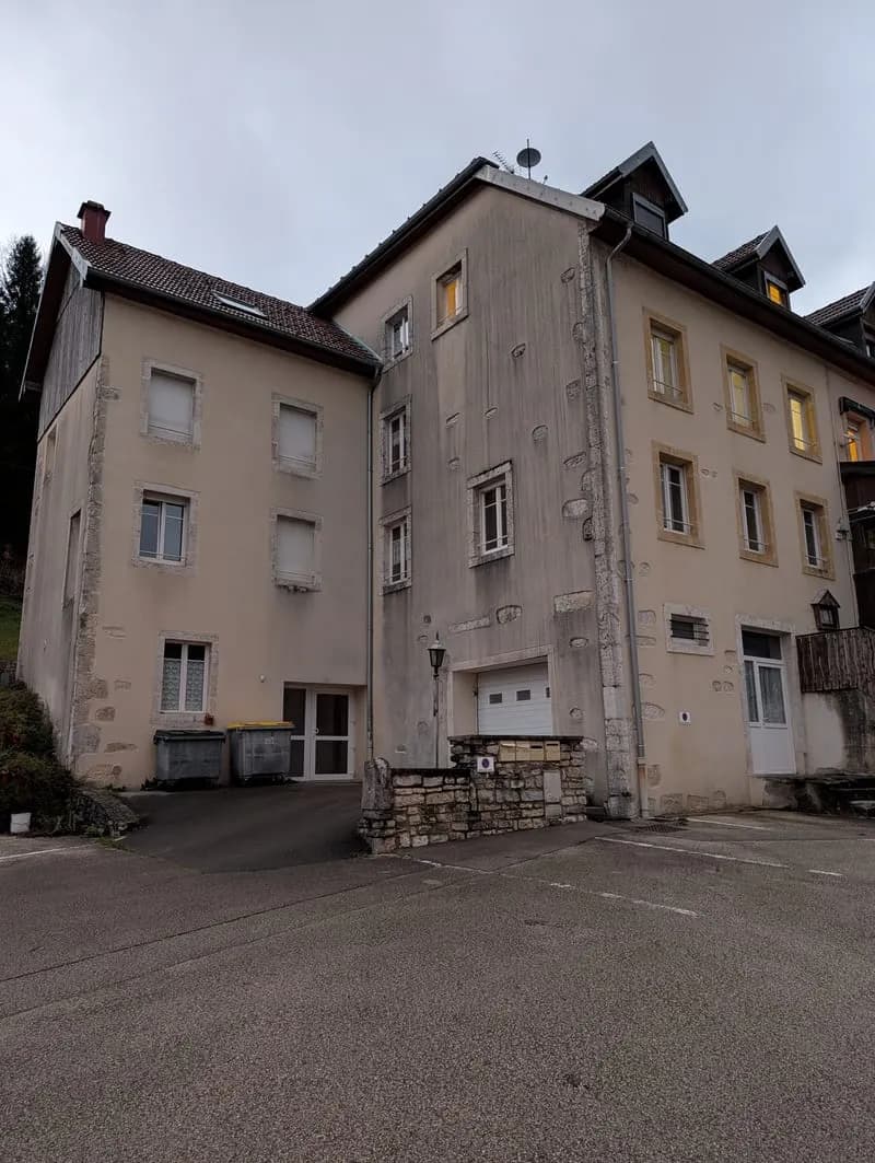 EXCLUSIVITÉ INVESTISSEURS IMMEUBLE DE RAPPORT EN MONO-PROPRIÉTÉ (SECTEUR SAUGEAIS / PROCHE PONTARLIER) - Photo 1