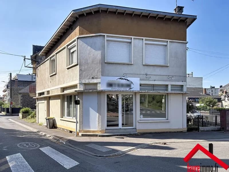 IMMEUBLE QUARTIER LYCÉES À BRIVE-LA-GAILLARDE - Photo 1