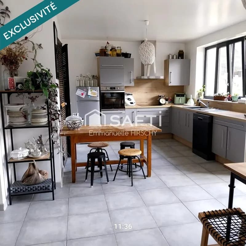 Immeuble 205 m² - Photo 1