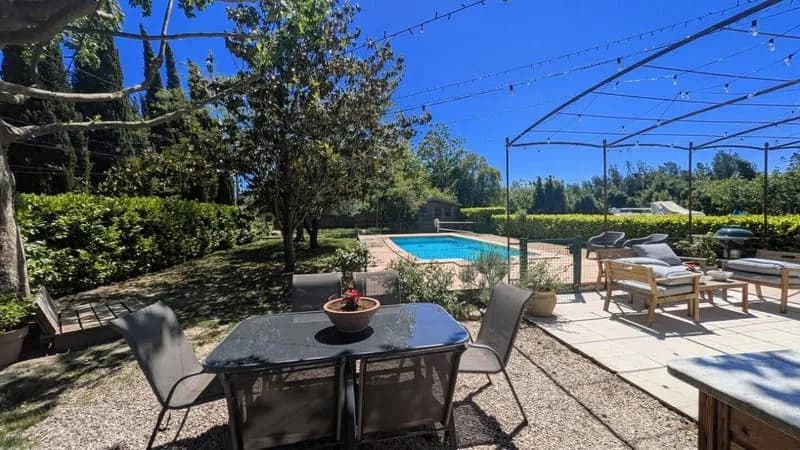 Ensemble immobilier 2 maisons sur 1 hectare - Photo 1