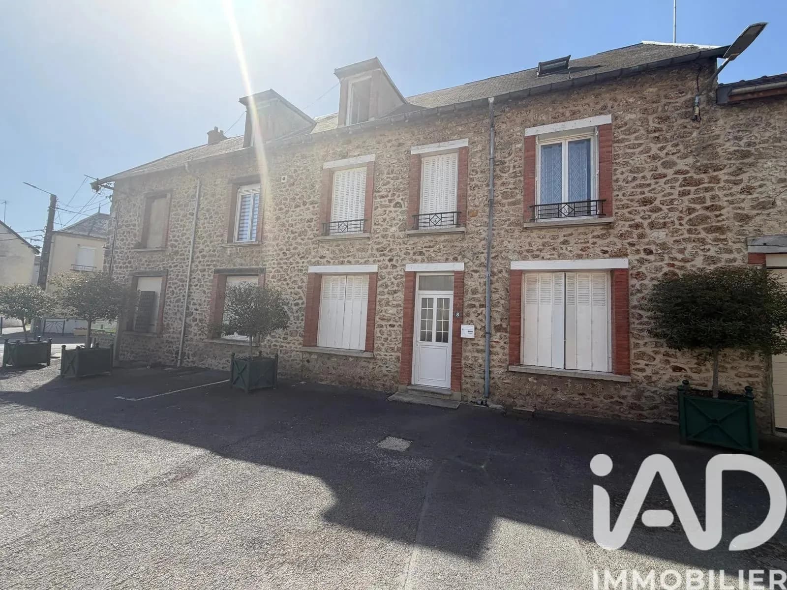 Vente Immeuble 243 m² - Photo 1
