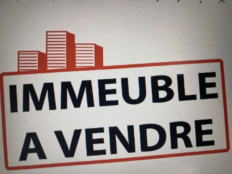 immeuble - Photo 1