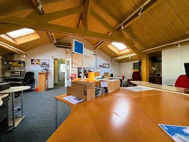 IMMEUBLE DE BUREAUX CENTRE VILLE - Photo 1