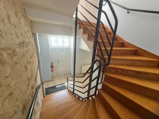Immeuble 22 pièces 370 m² - Photo 1