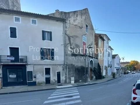 Immeuble 4 pièces 140 m² - Photo 1